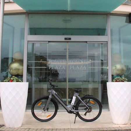 Отель Pisa Tower Plaza Экстерьер фото The first electric bicycle in the world